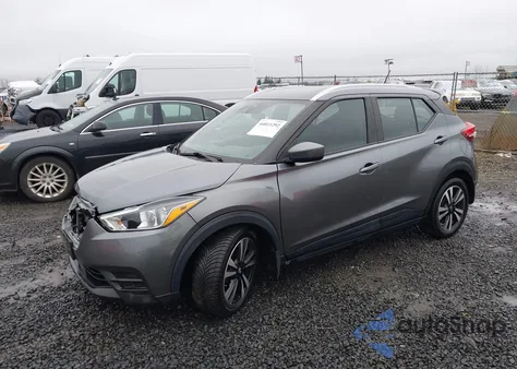 2020 Nissan Kicks Sv Xtronic Cvt из США, поврежденный, VIN 3N1CP5CVXLL495217